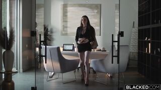 Hazel Moore - 2023.08.19 | PornMedium.com