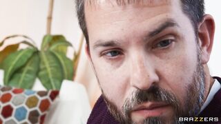 Milf seduced a guy during class and gave it to him in all holes ????