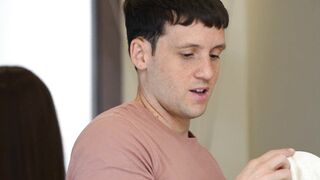 Hottie helps her friend finally fuck her boyfriend ????