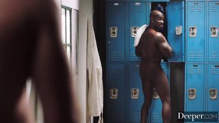 Two guys are fucking a hot brunette in a bathhouse ????