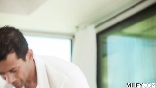 Milfy - Ainslee And Phoenix Marie - MILFs Show Pool Boy How To Fuck