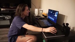 ManyVids - San Diego Fun - Febby Twigs