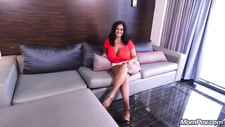 Kailani - Pawg MILF Smothers You With Her Curves