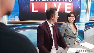 Breaking News: She Wants To Fuck