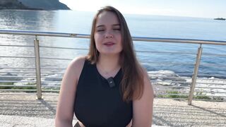 Lily, 23 Ans De Paris