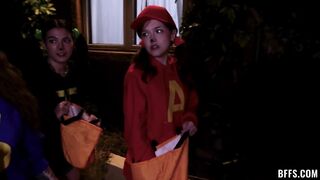 Jade Valentine Bella Blu And Megan Mistakes - BFFS