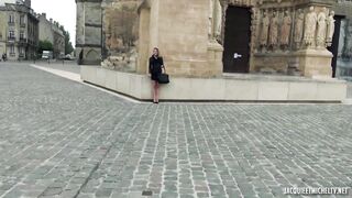 Emmanuelle, 28 Ans, Veut Son Plan à Trois