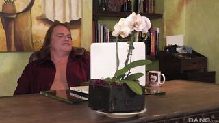 Bambi Brooks Horny Niece