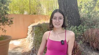 Penelope, 19 Ans, Vendeuse De Cosmetiques Sur Paris