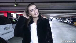 Alba, 19 Ans, Veut Réaliser Son Fantasme