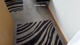 Luna, 26 Ans, Trompe Son Mari Avec Deux étrangers