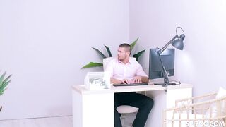 Spizoo - Cindy Shine - Slutty Secretary Cindy Shine Recieves Hardcore Fucking And Warm Facial