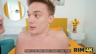 RIM4K. These sexy girls can do a lot of stuff in bed