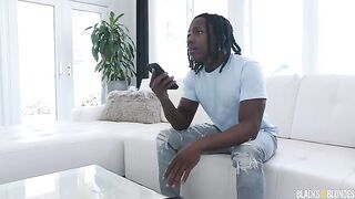 Luna Wants It In Her Tight Ass