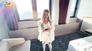 The payment didn't go through and the hotel worker fucked my tight pussy hard!