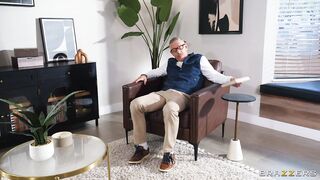 Wear Out My Pussy (And My Welcome!) - Summer Kline