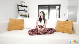 Kiki Mink - Gets Her Pussy Stretched Open 28 11 2025