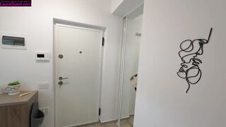 Your obedient girlfriend, here to make up for my mistake