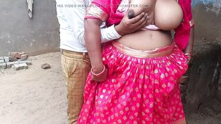 Romantic conversation and sweet sex moment with a young beauty