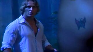 Mari Possa is a nymph who loves cock and cum on her face